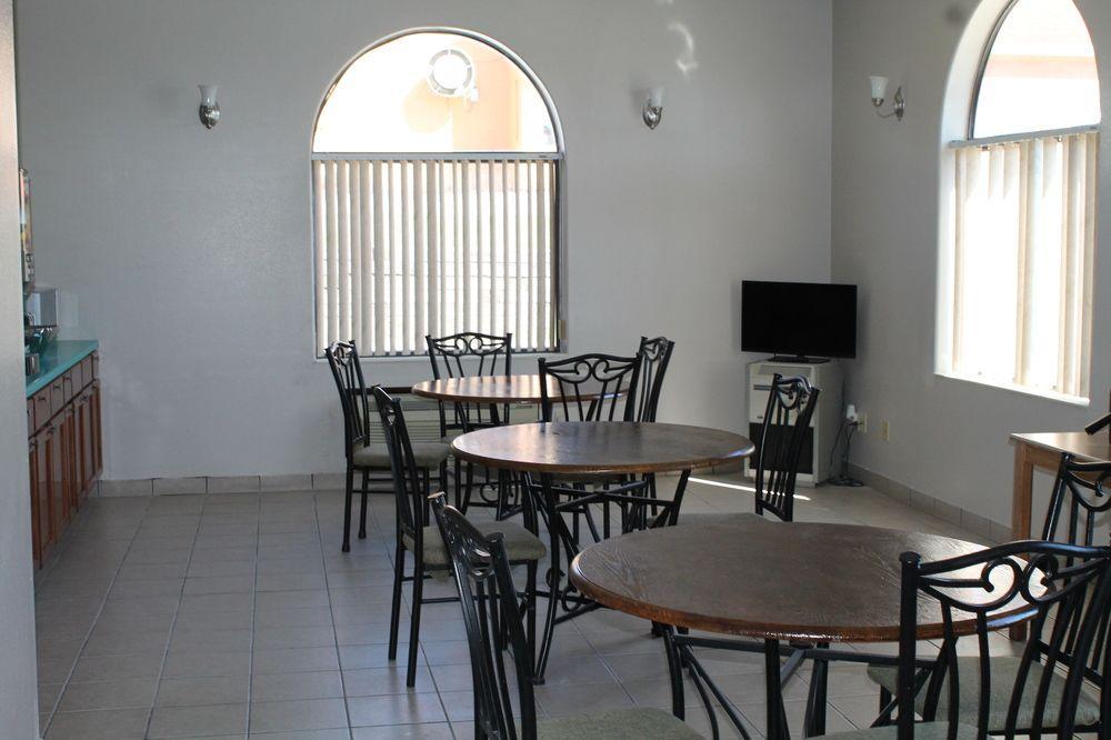 Rodeway Inn Red Oak Extérieur photo