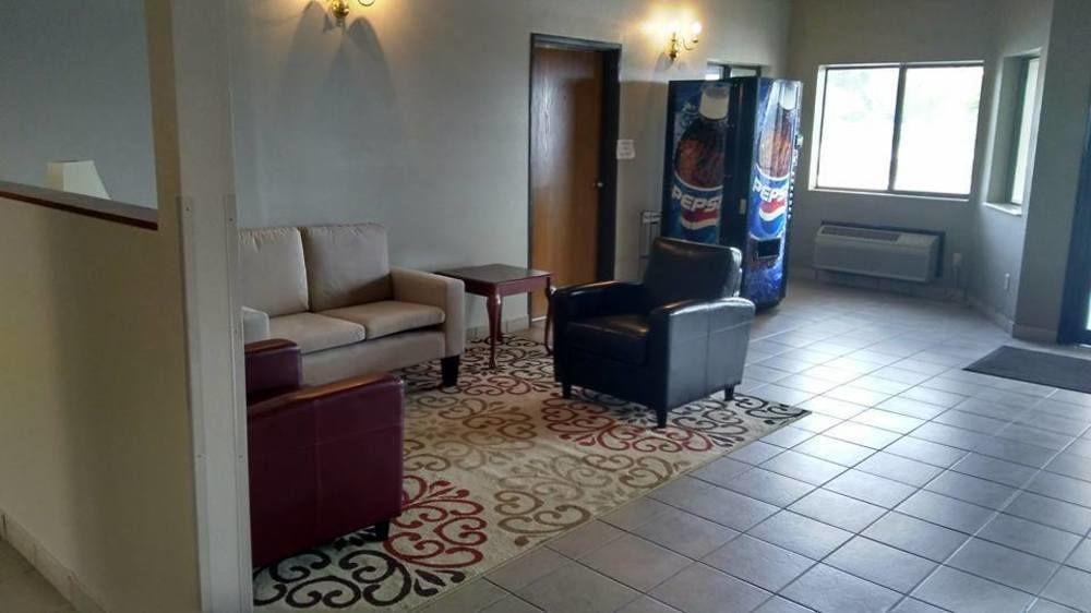 Rodeway Inn Red Oak Extérieur photo