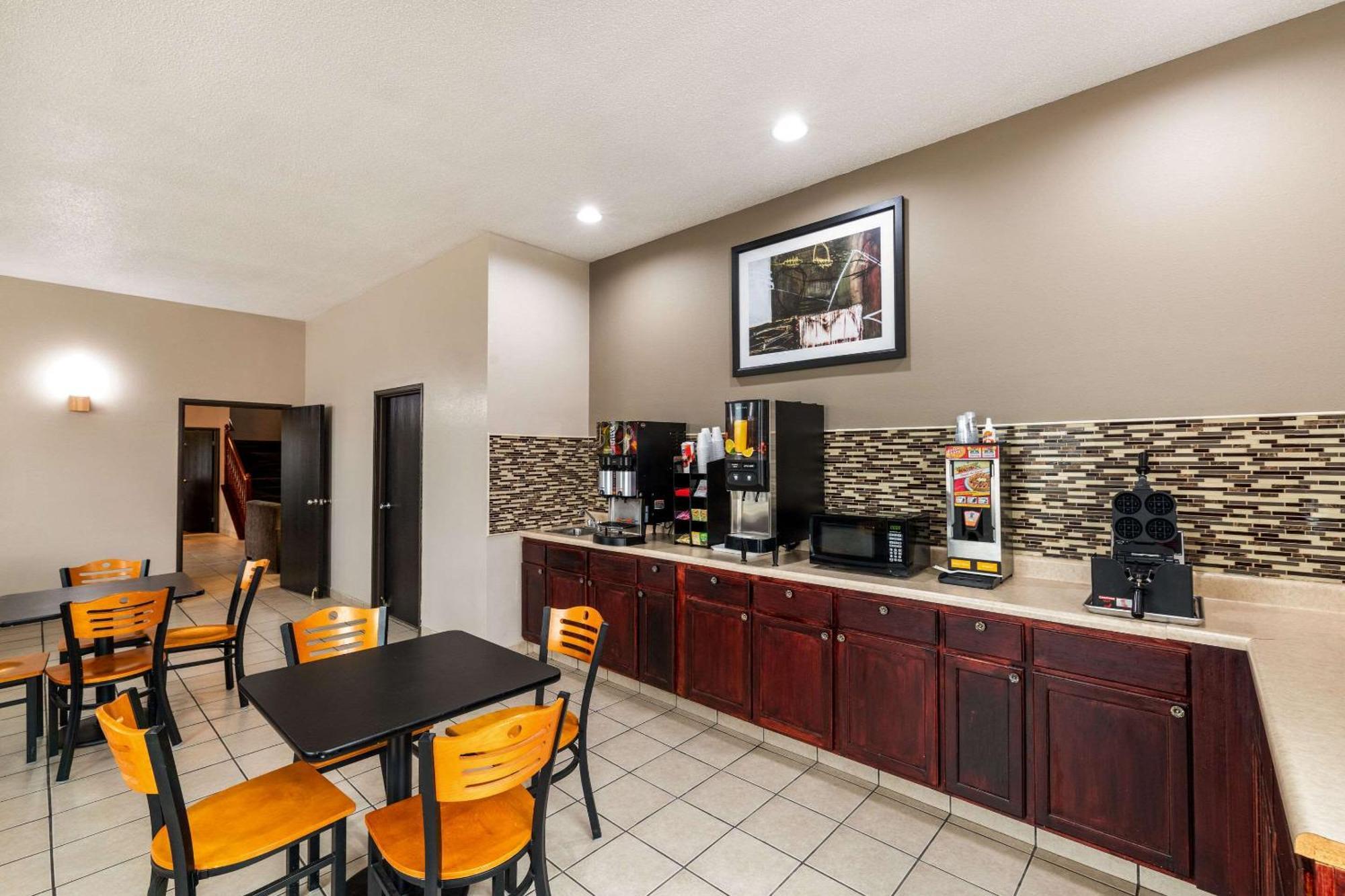 Rodeway Inn Red Oak Extérieur photo