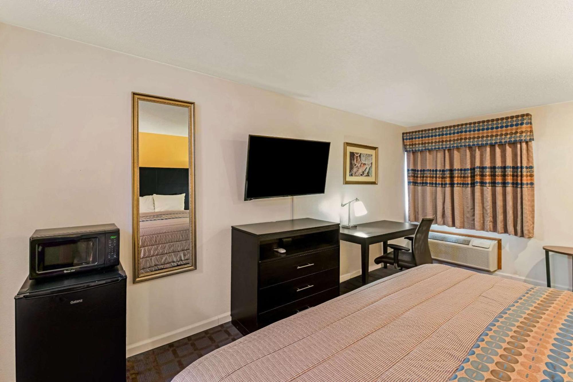 Rodeway Inn Red Oak Extérieur photo