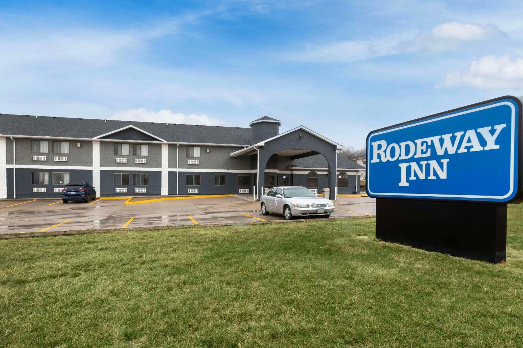 Rodeway Inn Red Oak Extérieur photo